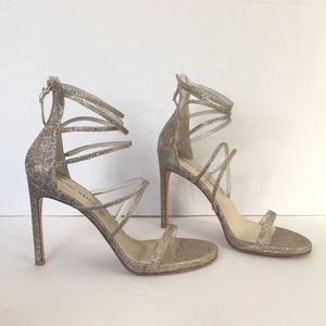 Stuart Weitzman - Myex Heel